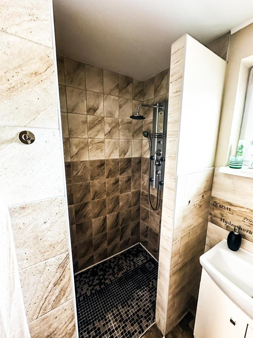 Apartman Pod Hradem Horsovsky Tyn Exterior foto